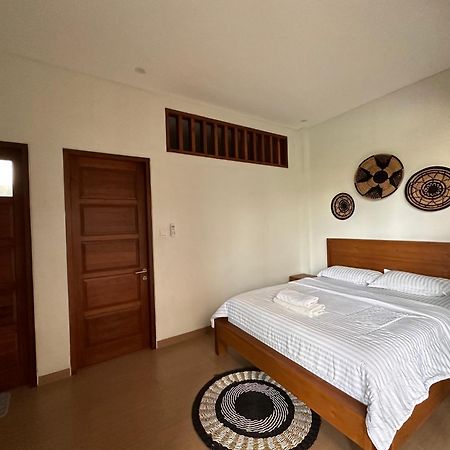 Villa Son Sun Uluwatu Buitenkant foto