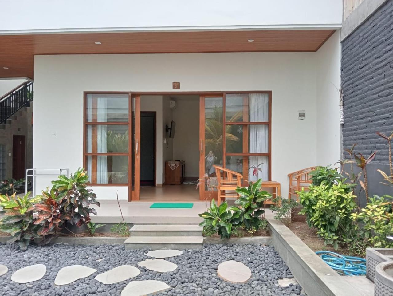 Villa Son Sun Uluwatu Buitenkant foto